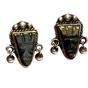 Vintage Mid Century Screwback earrings unique alpaca silver & carved stone faces